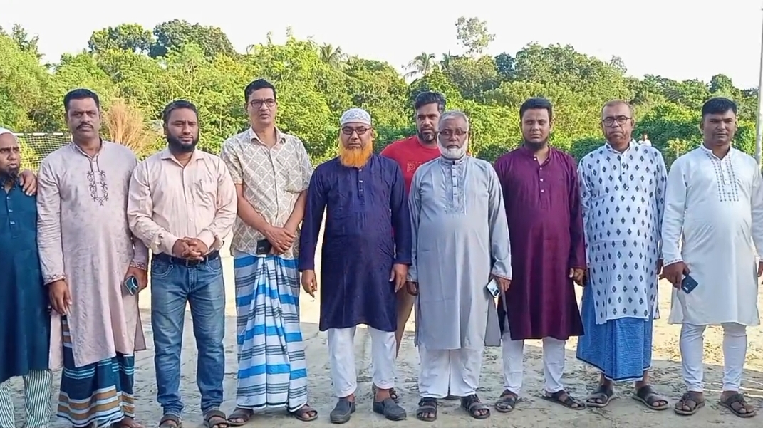 মরহুম কালু মিয়া মেম্বার স্মৃতি ফুটবল টুর্নামেন্ট-২০২৫ শুভ উদ্বোধন