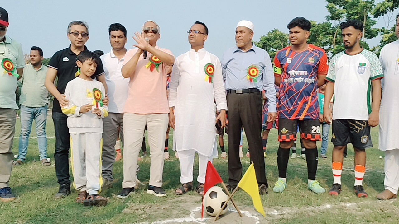 বাঞ্ছারামপুর পাইকারচরে ঈদ পরবর্তী প্রীতি ফুটবল ম্যাচ ও সংবর্ধনা অনুষ্ঠান